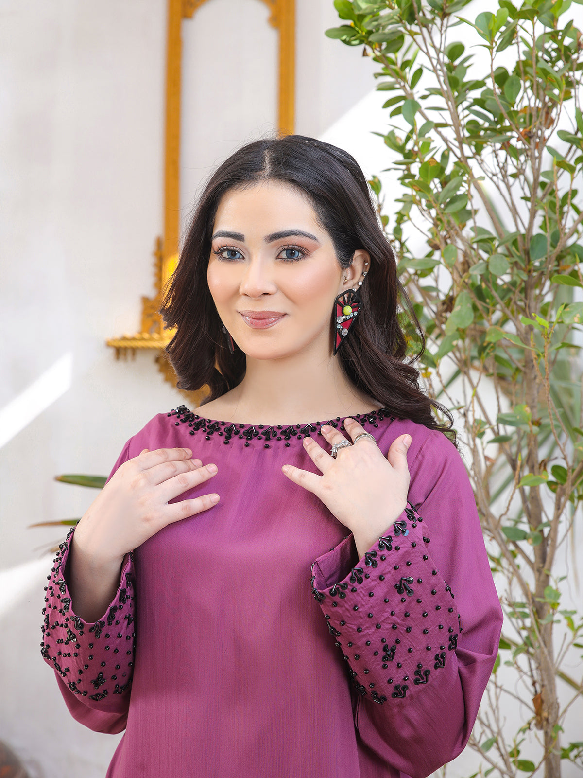 VISOUSE LONG SHIRT WITH EMBALISHED SLEEVES AND NECK LTL 7862379