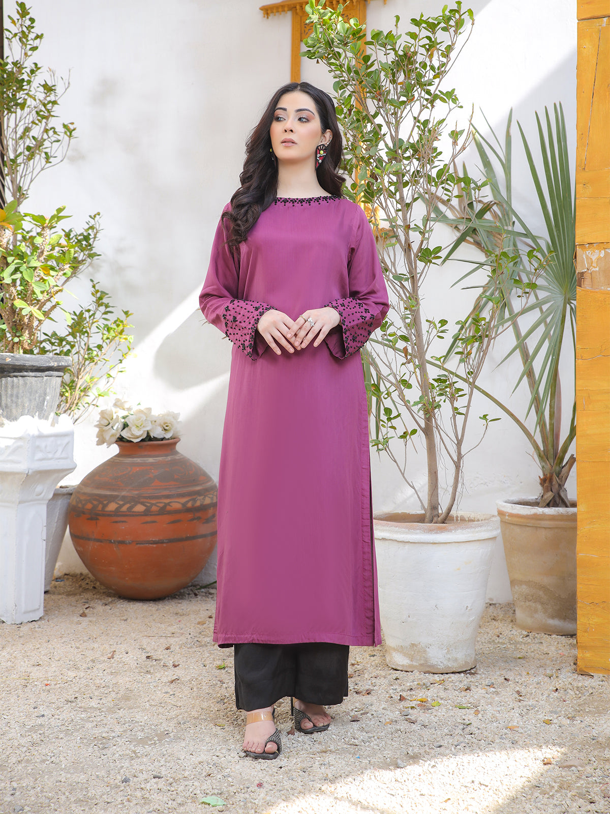 VISOUSE LONG SHIRT WITH  EMBALISHED SLEEVES AND  NECK LTL  7862379