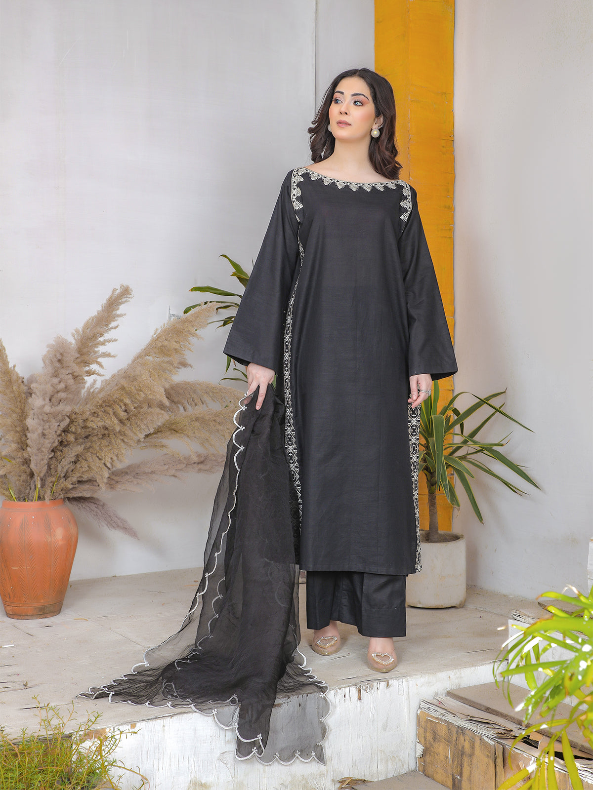 KHADAR 2 Piece Long Black shirt with elegant details  of neck and  sleeve  LTL 7862372